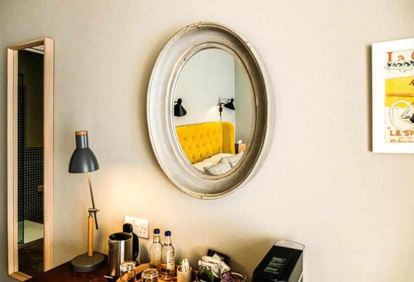 住宿加早餐 The Globe Inn