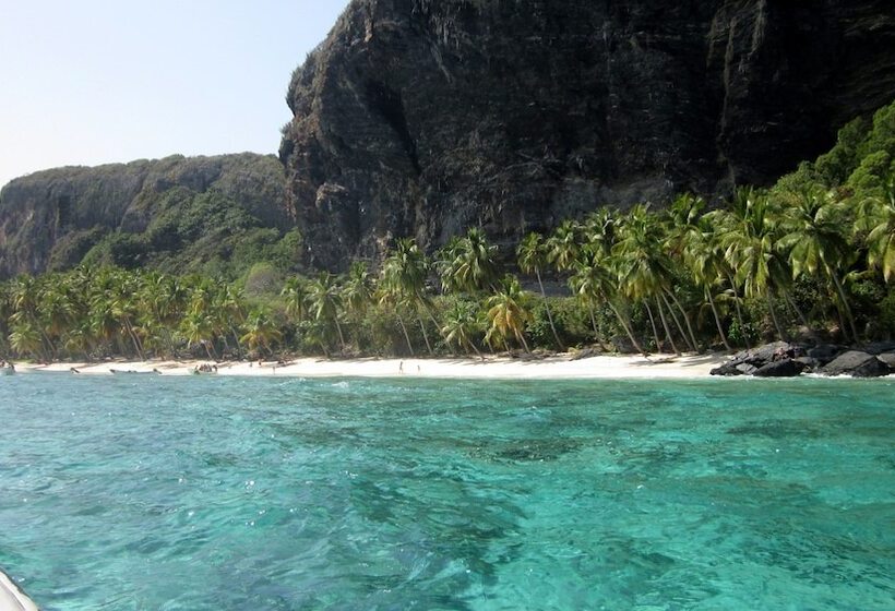 Hostel La Ballena Backpacker