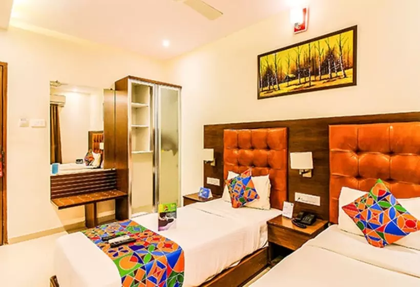 Fabhotel Empire Suite   Nr Mumbai International Airport