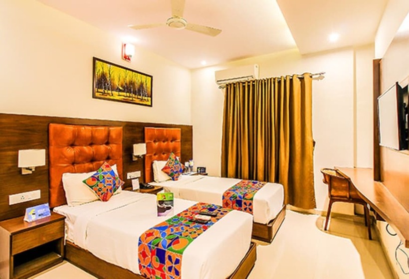 Fabhotel Empire Suite   Nr Mumbai International Airport