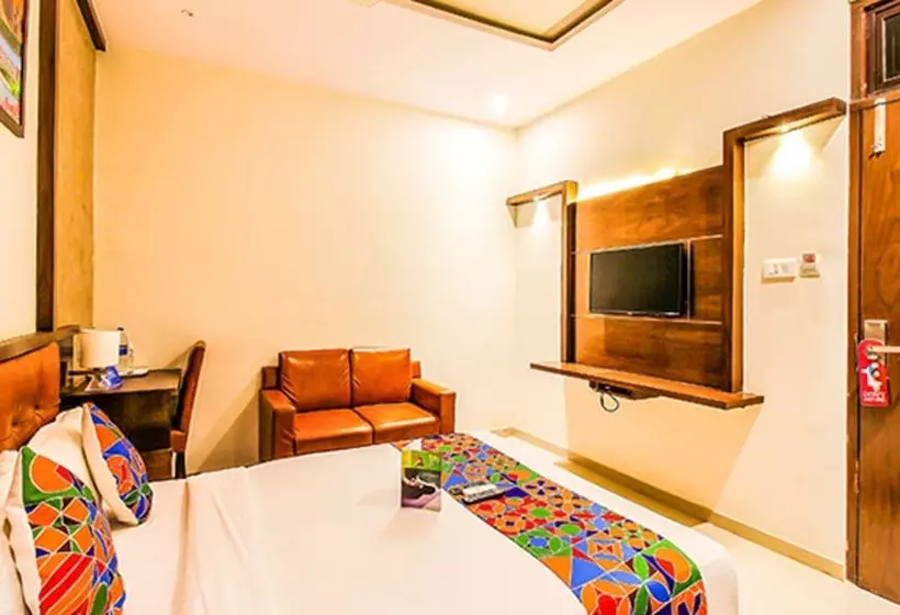 Fabhotel Empire Suite   Nr Mumbai International Airport