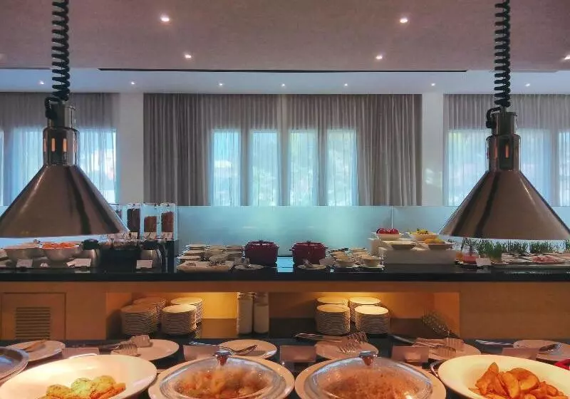 هتل Fairfield By Marriott Coimbatore