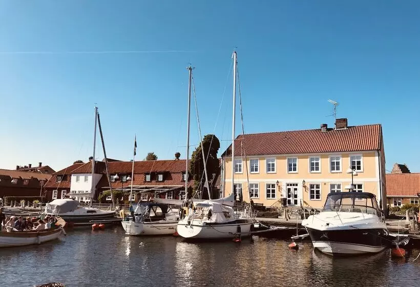 Hotelli åhus Gästgivaregård