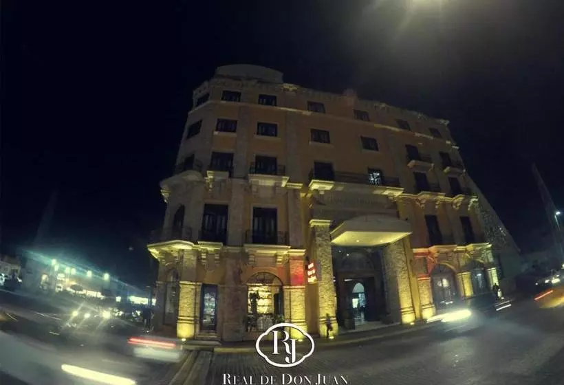 ホテル Real De Don Juan