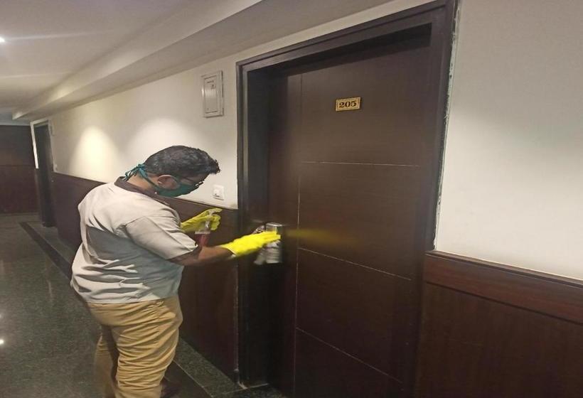 Traders Hotel   Kankanady, Mangalore