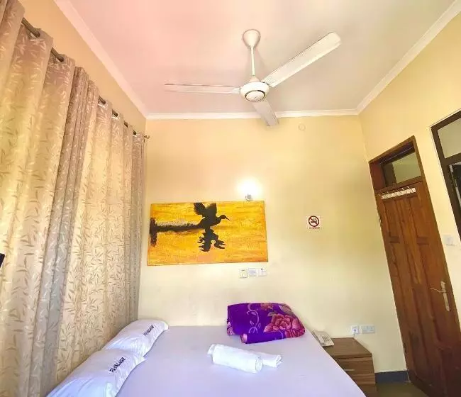 مُتل Fq Hotel Village