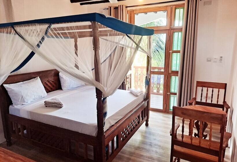 مبيت وإفطار The New Blue Waves