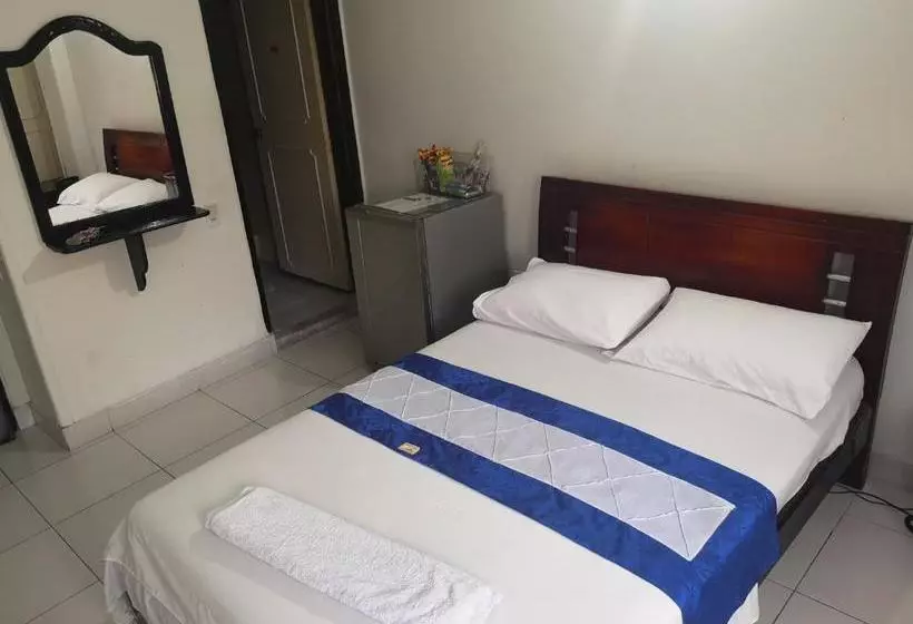 هتل Alferes Ibagué