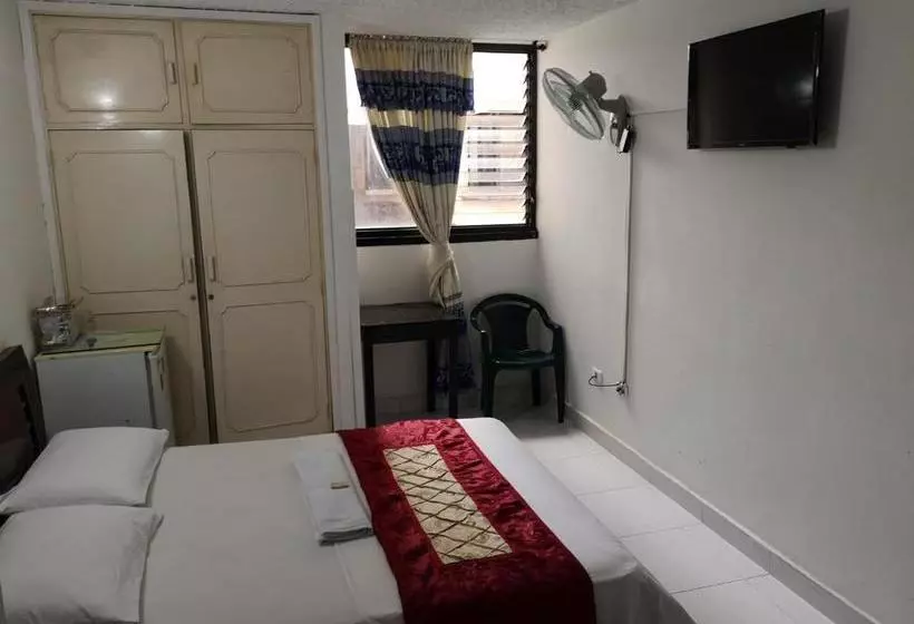 هتل Alferes Ibagué
