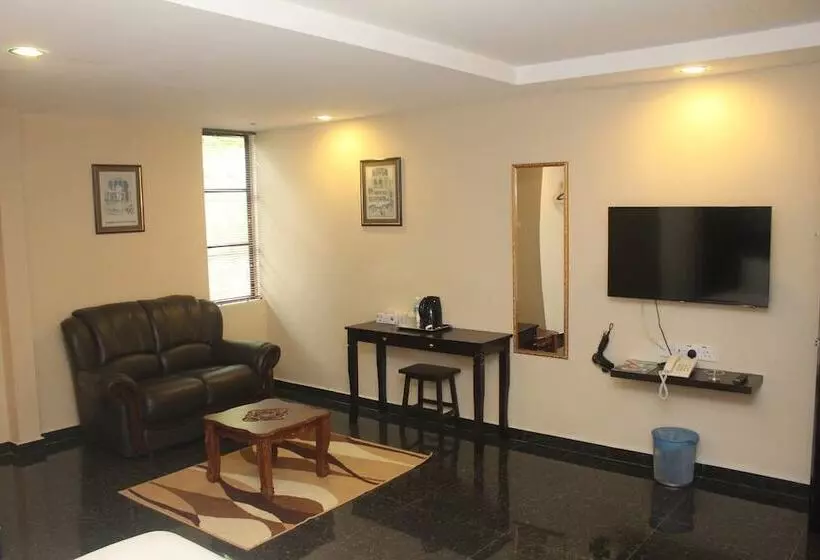 Hotel Daddy S Inn