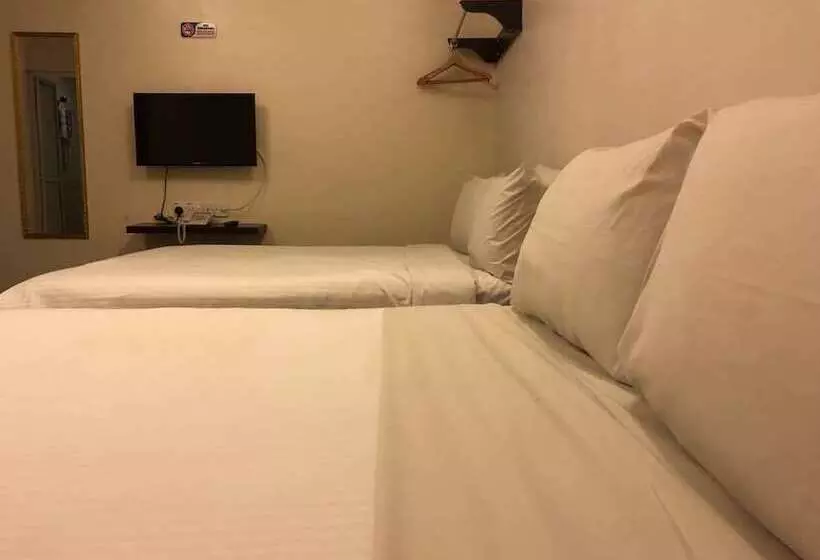 Hotel Daddy S Inn