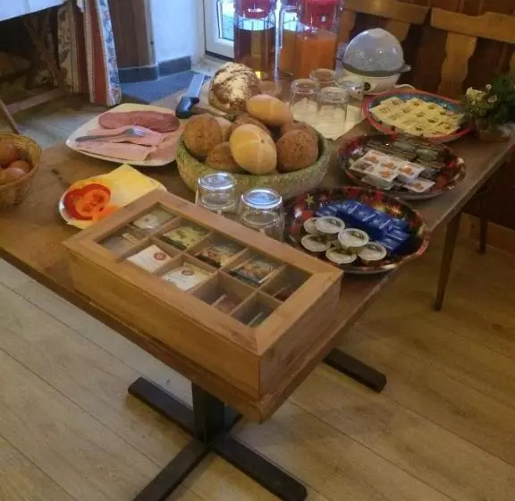 ホテル Gasthof Sonne Häselgehr