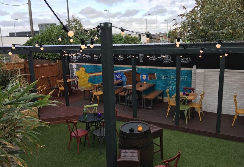 فندق Queen Street Tap