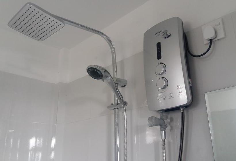 فندق Sea Lagoon Beach