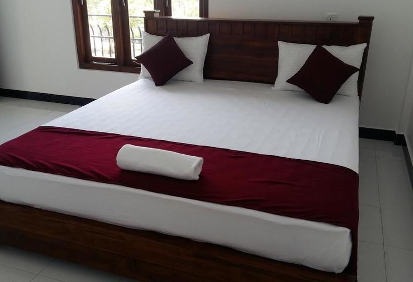 فندق Sea Lagoon Beach