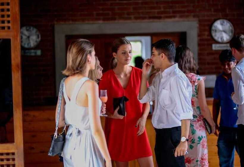 Отель Somerset Mirissa Eco