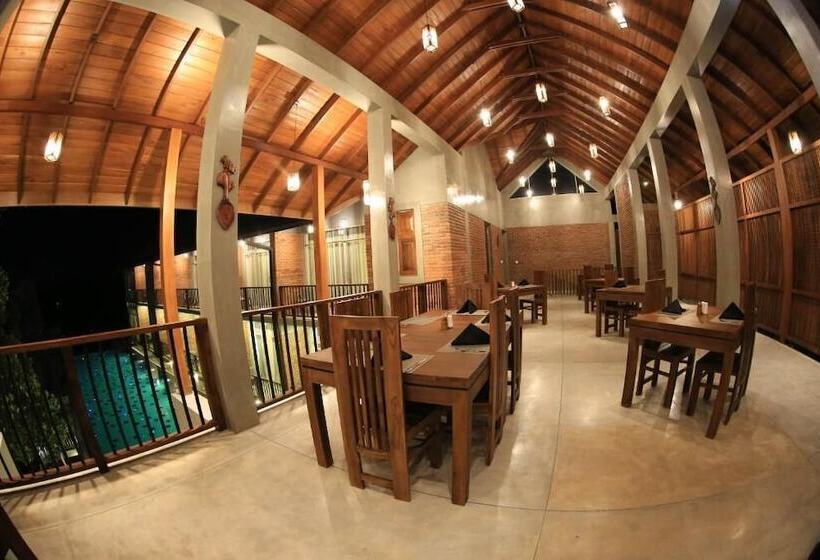 Отель Somerset Mirissa Eco