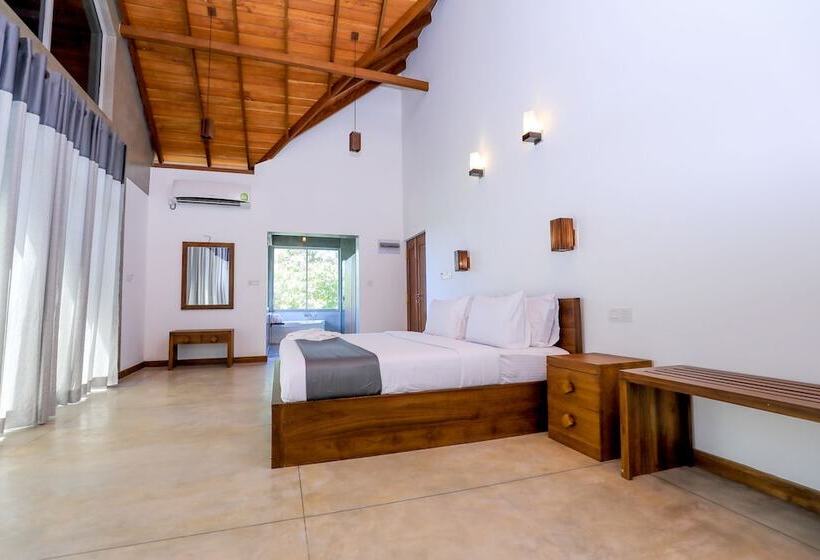 Отель Somerset Mirissa Eco