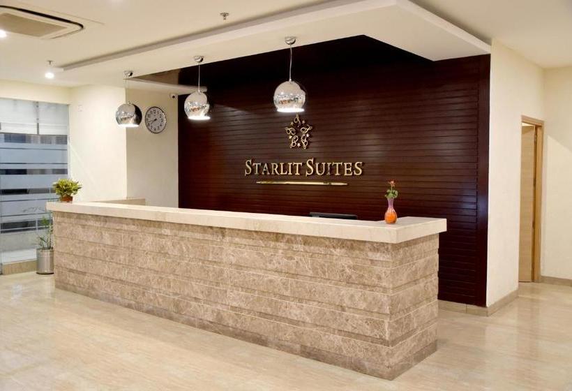 ホテル Starlit Suites