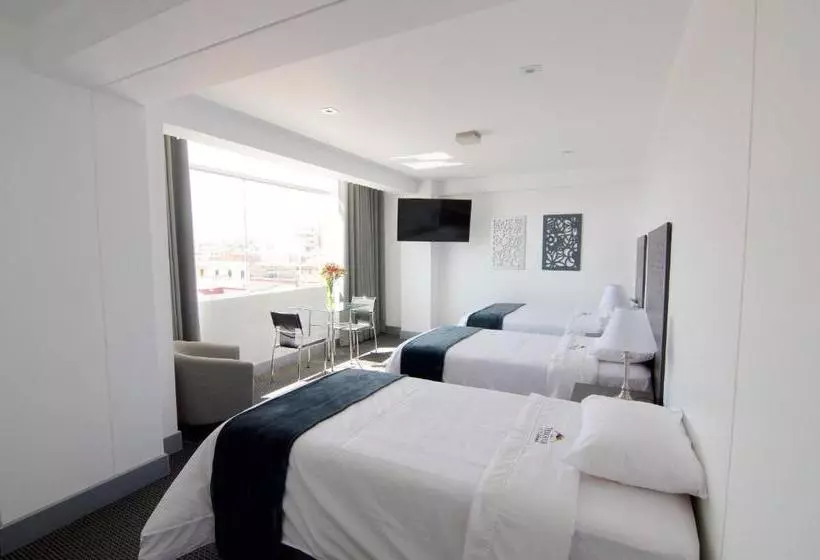 ホテル Surestay Plus  By Best Western Tierra Sur Colonial