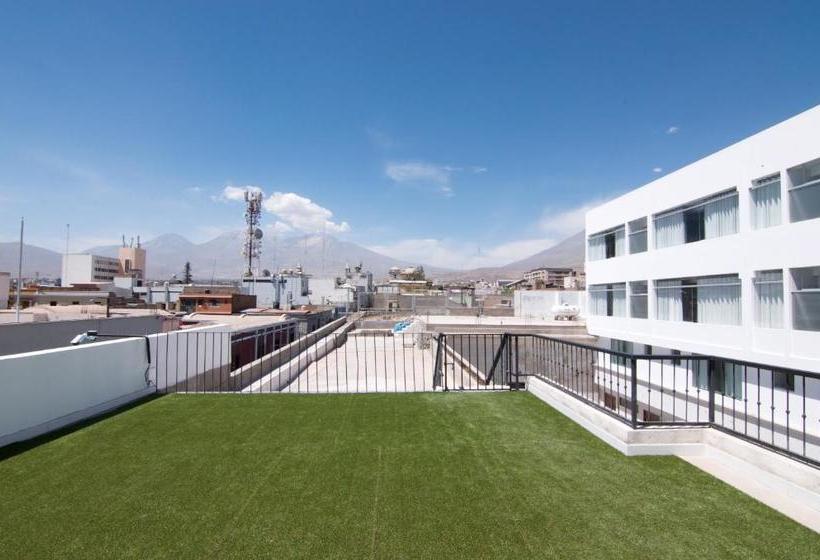 هتل Surestay Plus  By Best Western Tierra Sur Colonial