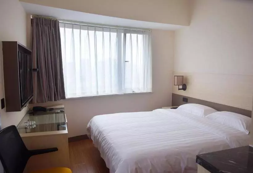 هتل Yes  Inn