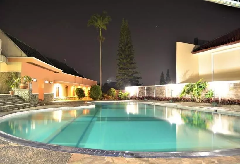 Hotel Zen Rooms Basic Cipanas Km.78