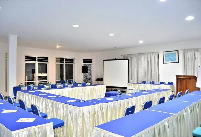 Hotel Zen Rooms Basic Cipanas Km.78