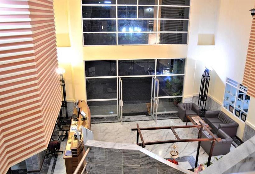 Hotel Zen Rooms Basic Cipanas Km.78