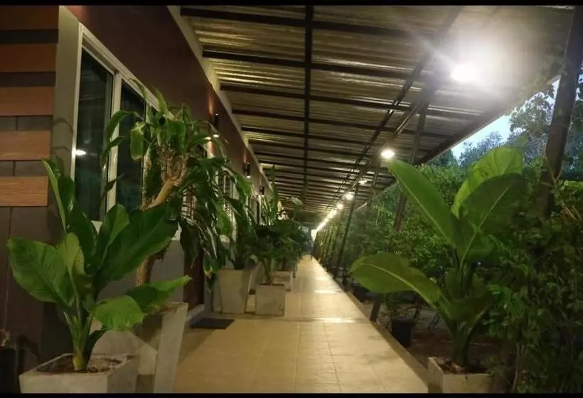 Nanfachonlathi Resort