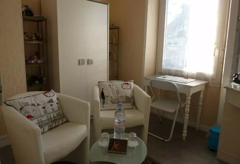 Aamiaismajoitus (B&B) Au Gai Sejour