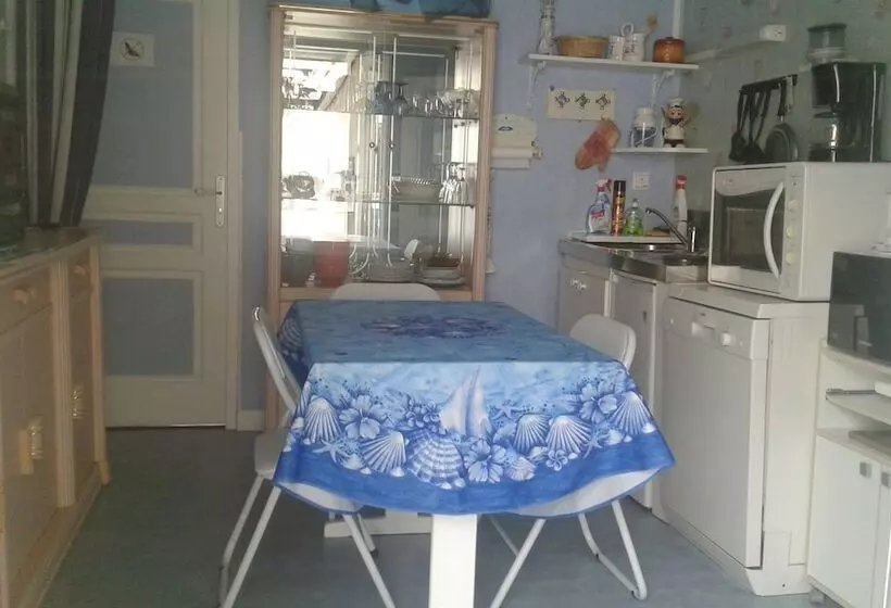 Aamiaismajoitus (B&B) Au Gai Sejour