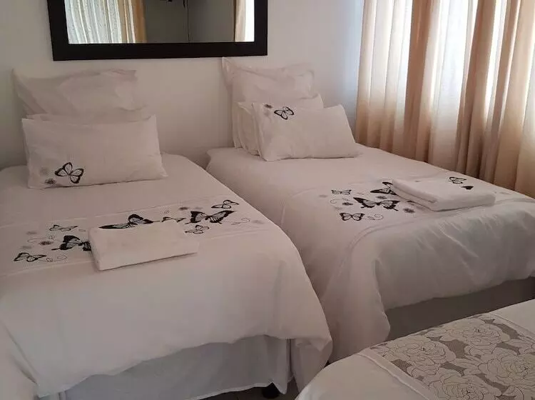 Aamiaismajoitus (B&B) Bluff Tradewinds