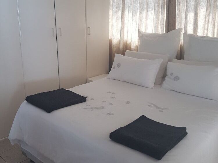 Bed and Breakfast Bluff Tradewinds