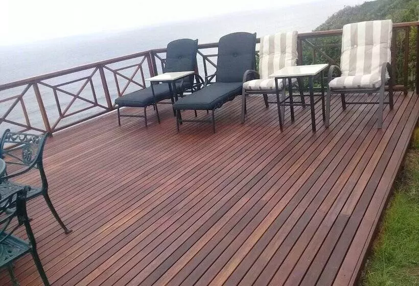 Aamiaismajoitus (B&B) Bluff Tradewinds