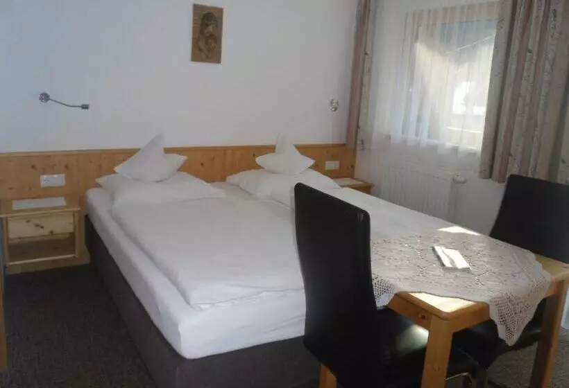 ベッドアンドブレックファースト Grünwaldhof