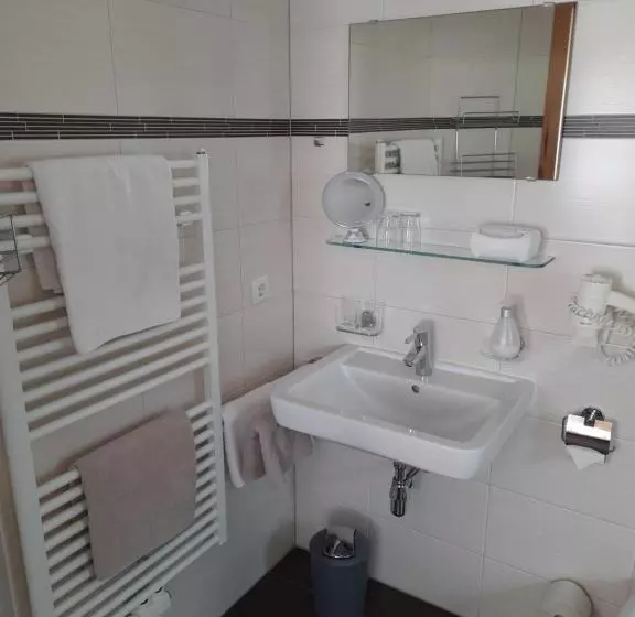 ベッドアンドブレックファースト Grünwaldhof