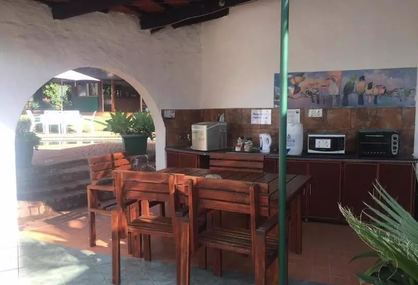 تختخواب و صبحانه Villa Grande Lodge