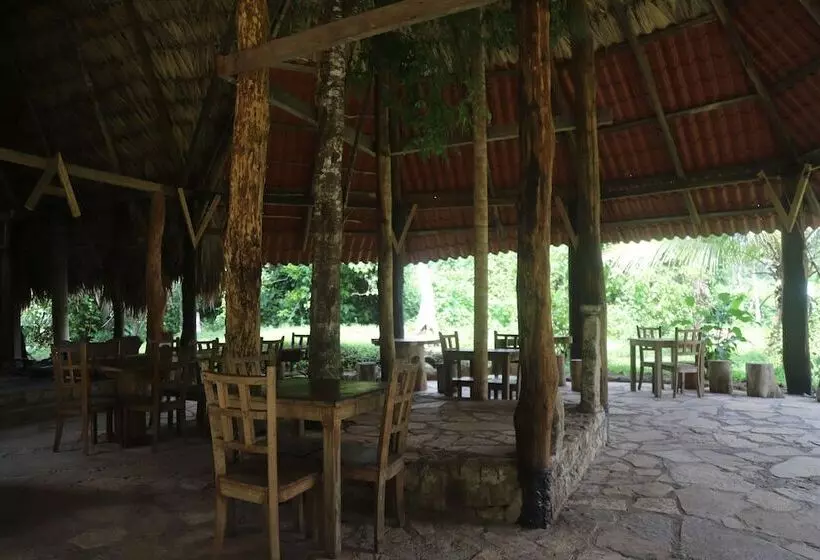Eco Hotel Sak Nok