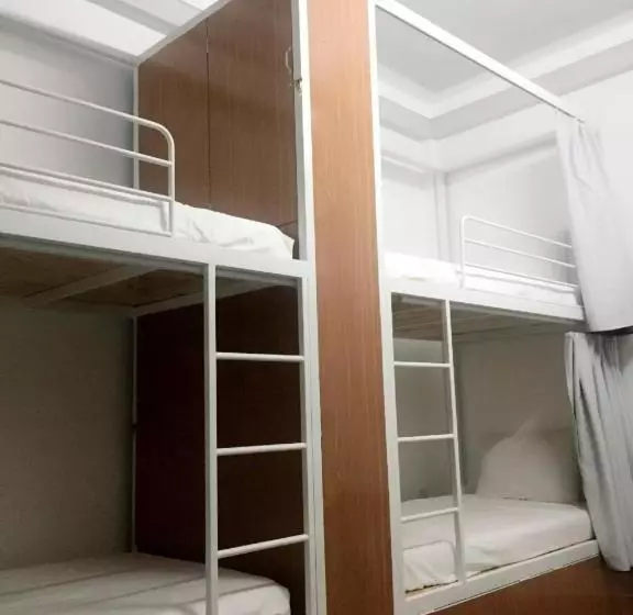 Everhome Hostel