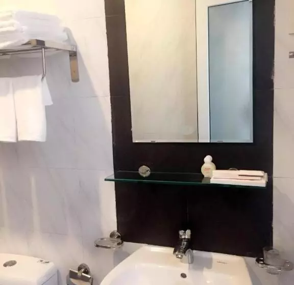 Everhome Hostel