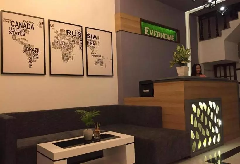 Everhome Hostel