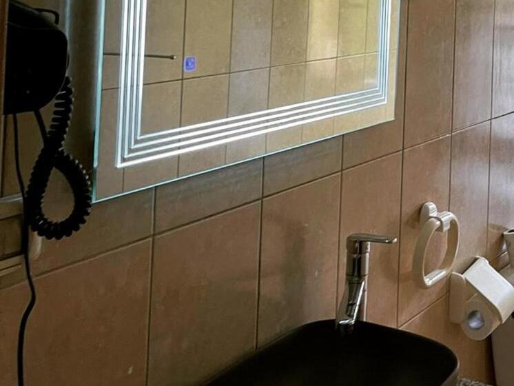 فندق Ambasador Garden