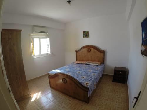 هتل Bedouin House