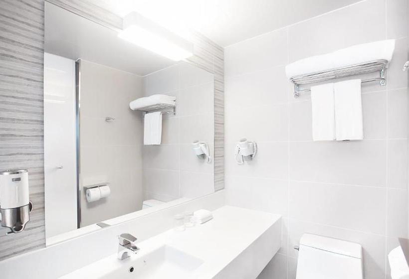 בית מלון כפרי Holiday Inn Express Suwon Ingye