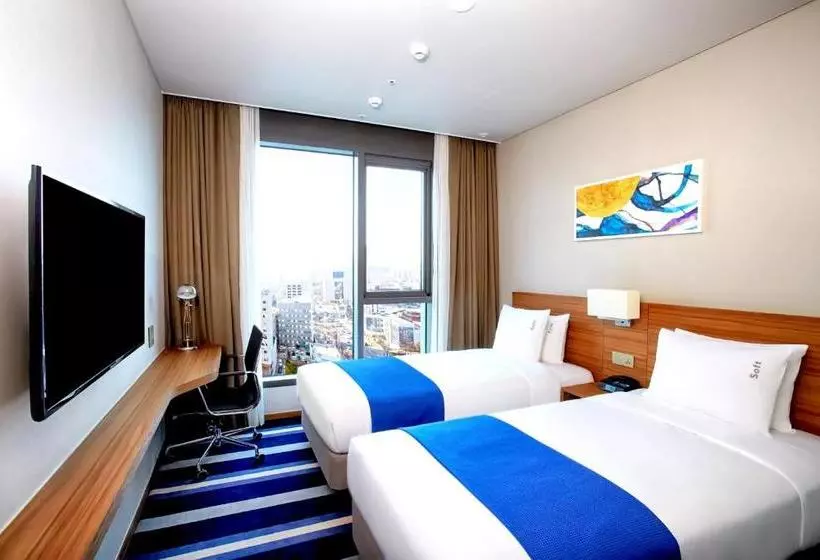 ホテル Holiday Inn Express Suwon Ingye