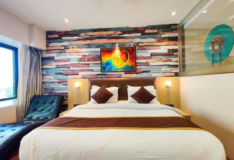 בית מלון כפרי Sadbhav Villa