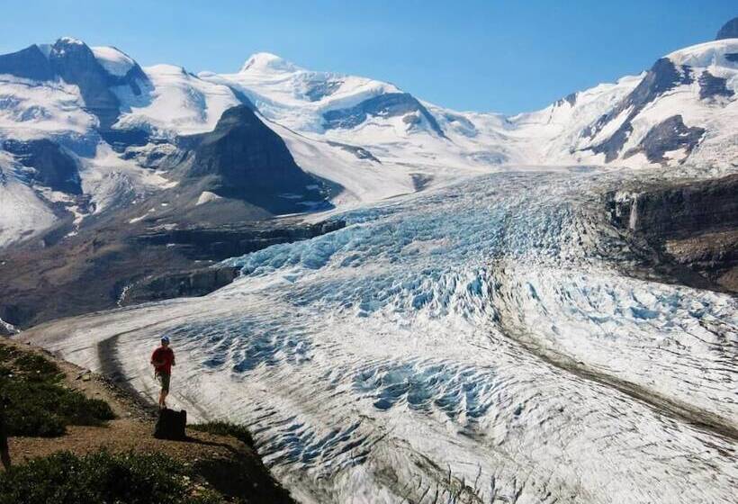 Jasper Downtown Hostel