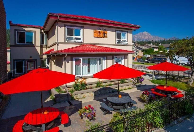 Jasper Downtown Hostel