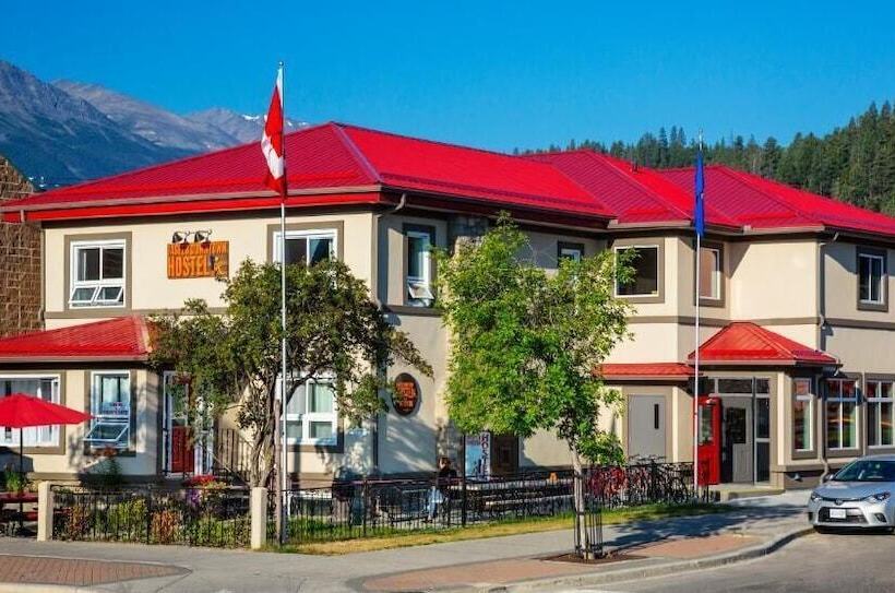 Jasper Downtown Hostel